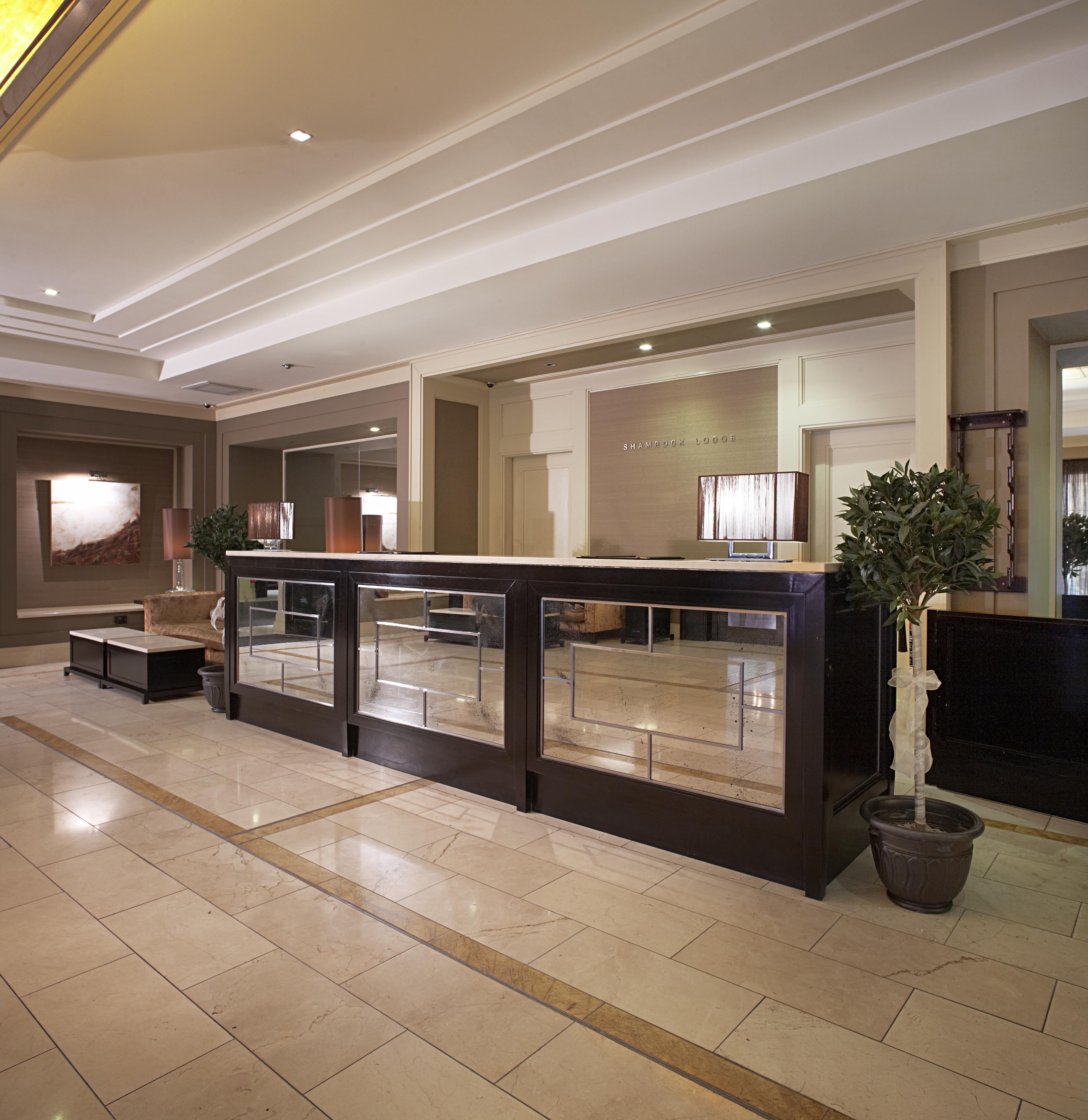Shamrock Lodge Hotel Athlone Bagian luar foto