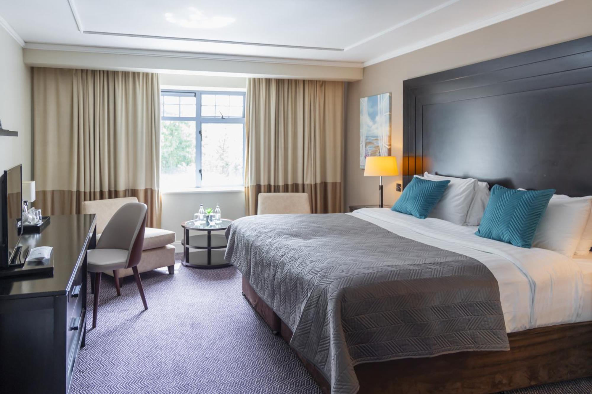 Shamrock Lodge Hotel Athlone Bagian luar foto