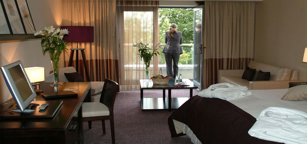 Shamrock Lodge Hotel Athlone Bagian luar foto
